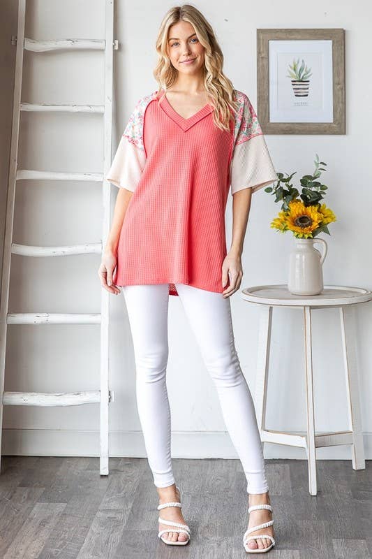 ET7877-10 SHORT SLEEVE SOLID AND FLORAL TOP