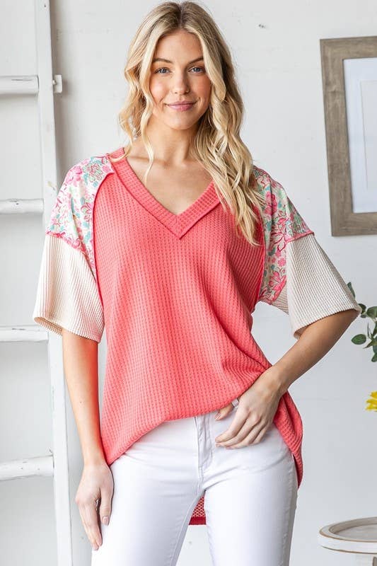 ET7877-10 SHORT SLEEVE SOLID AND FLORAL TOP