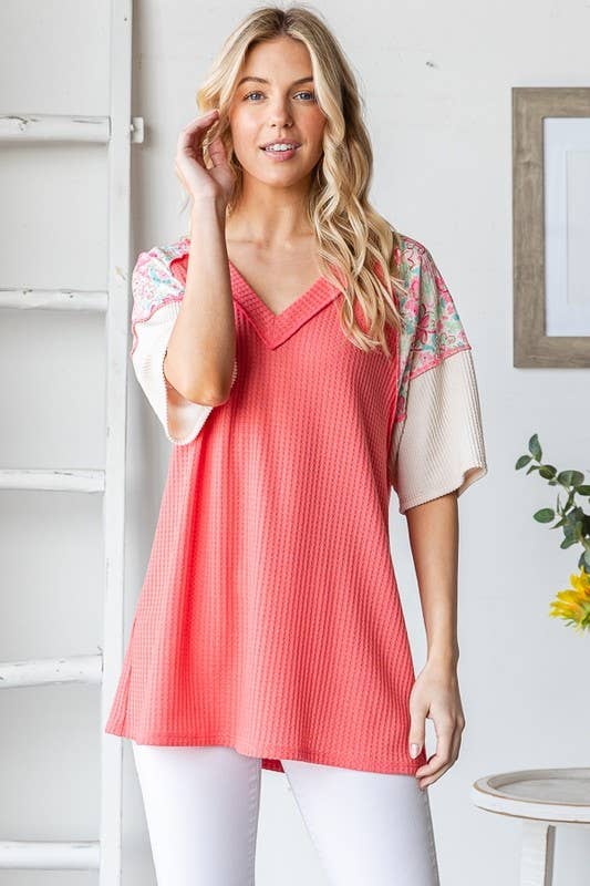 ET7877-10 SHORT SLEEVE SOLID AND FLORAL TOP