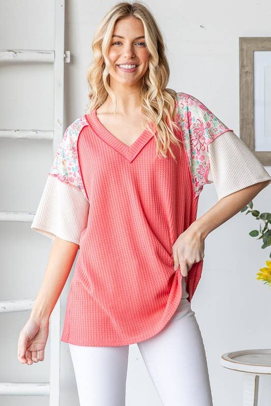 ET7877-10 SHORT SLEEVE SOLID AND FLORAL TOP